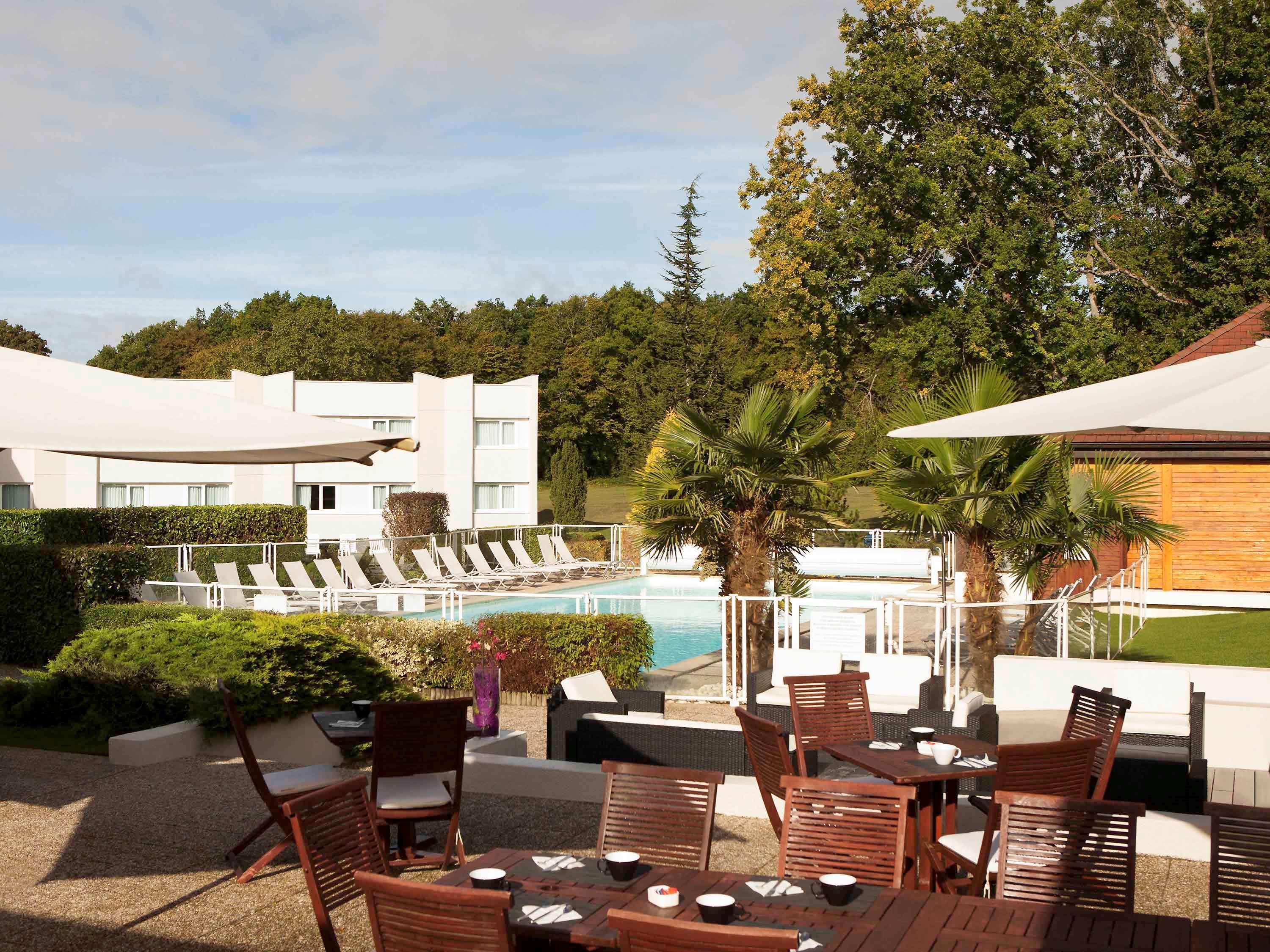 Novotel Fontainebleau Ury Zewnętrze zdjęcie