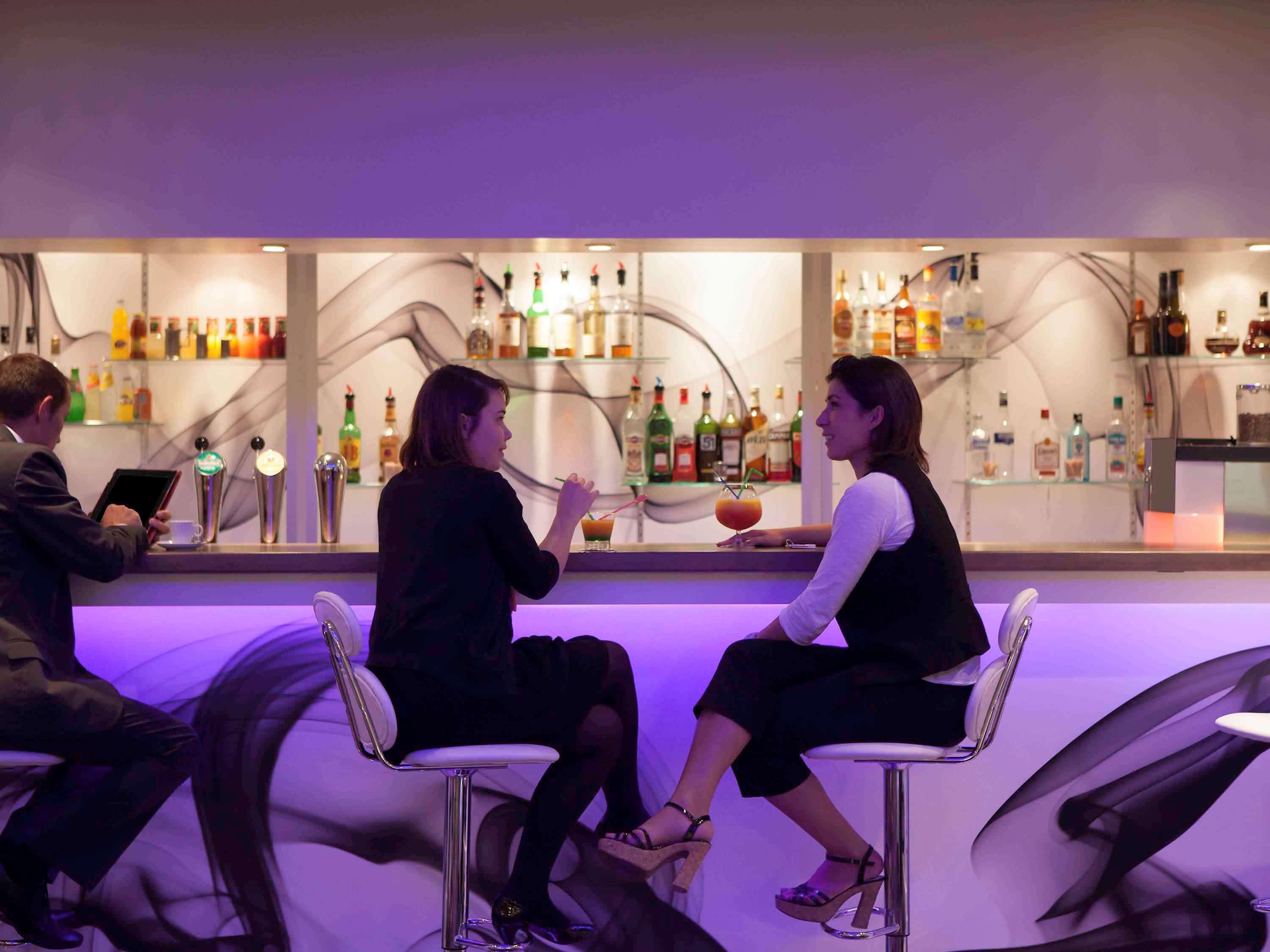 Novotel Fontainebleau Ury Zewnętrze zdjęcie